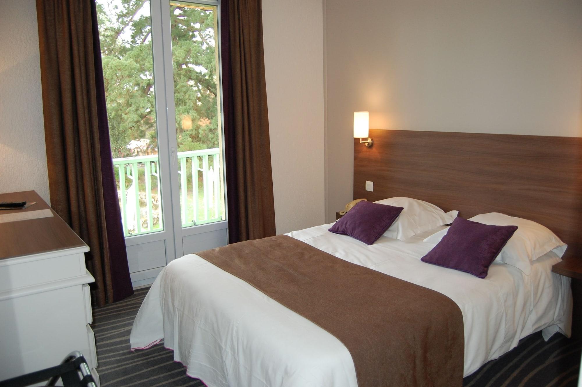 Logis Hotels- Hotel Et Restaurant Domaine De Fompeyre Bazas Exteriör bild