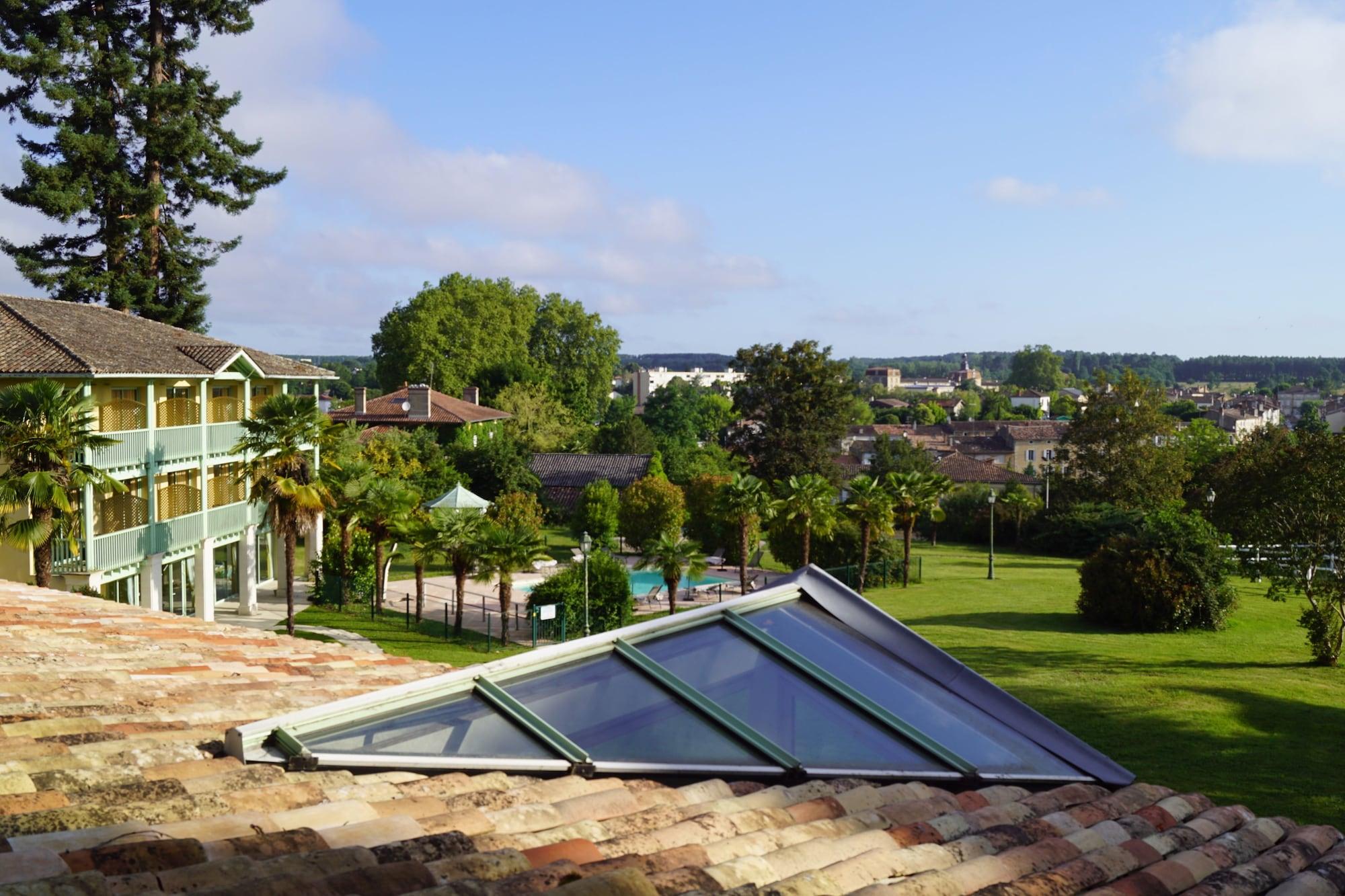 Logis Hotels- Hotel Et Restaurant Domaine De Fompeyre Bazas Exteriör bild