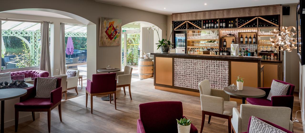 Logis Hotels- Hotel Et Restaurant Domaine De Fompeyre Bazas Exteriör bild