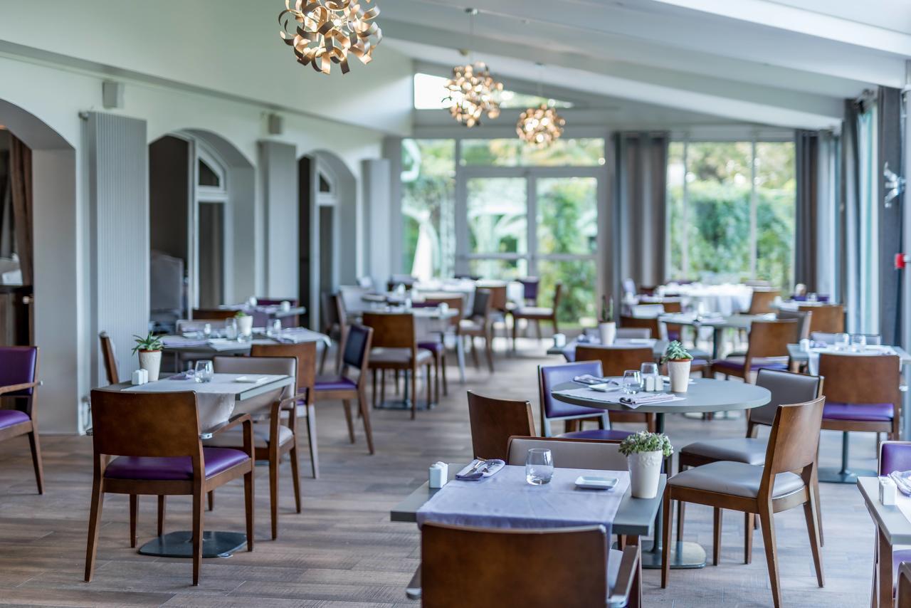 Logis Hotels- Hotel Et Restaurant Domaine De Fompeyre Bazas Exteriör bild