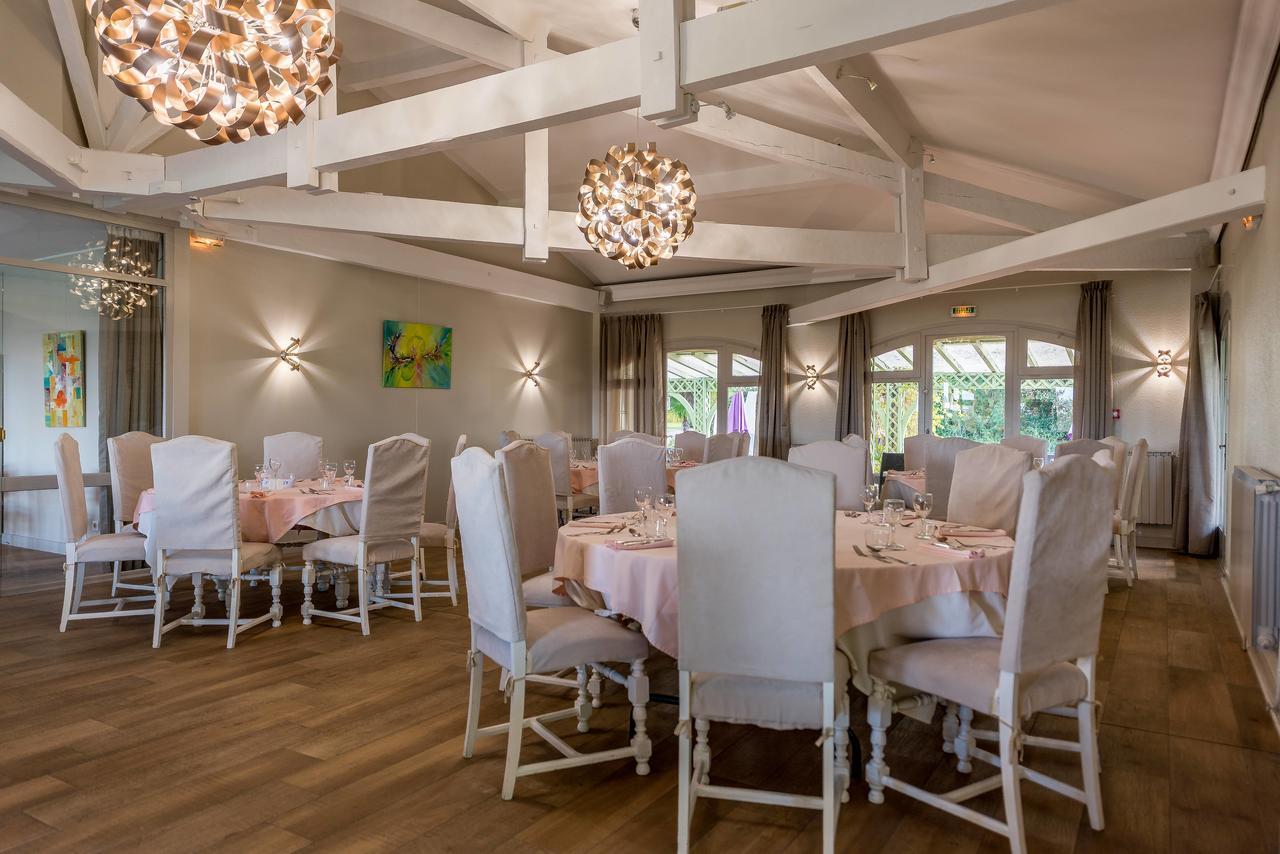 Logis Hotels- Hotel Et Restaurant Domaine De Fompeyre Bazas Exteriör bild