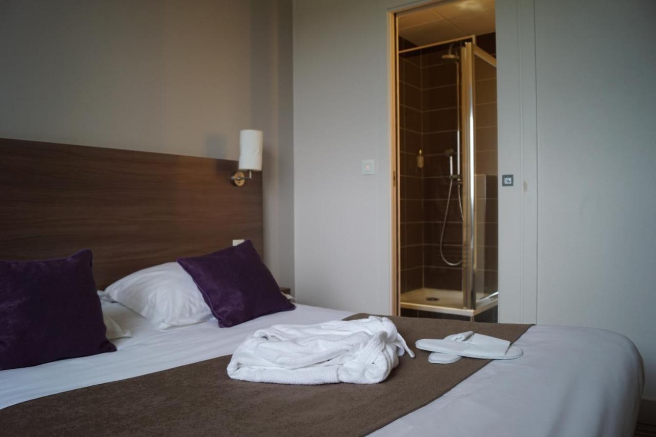 Logis Hotels- Hotel Et Restaurant Domaine De Fompeyre Bazas Exteriör bild